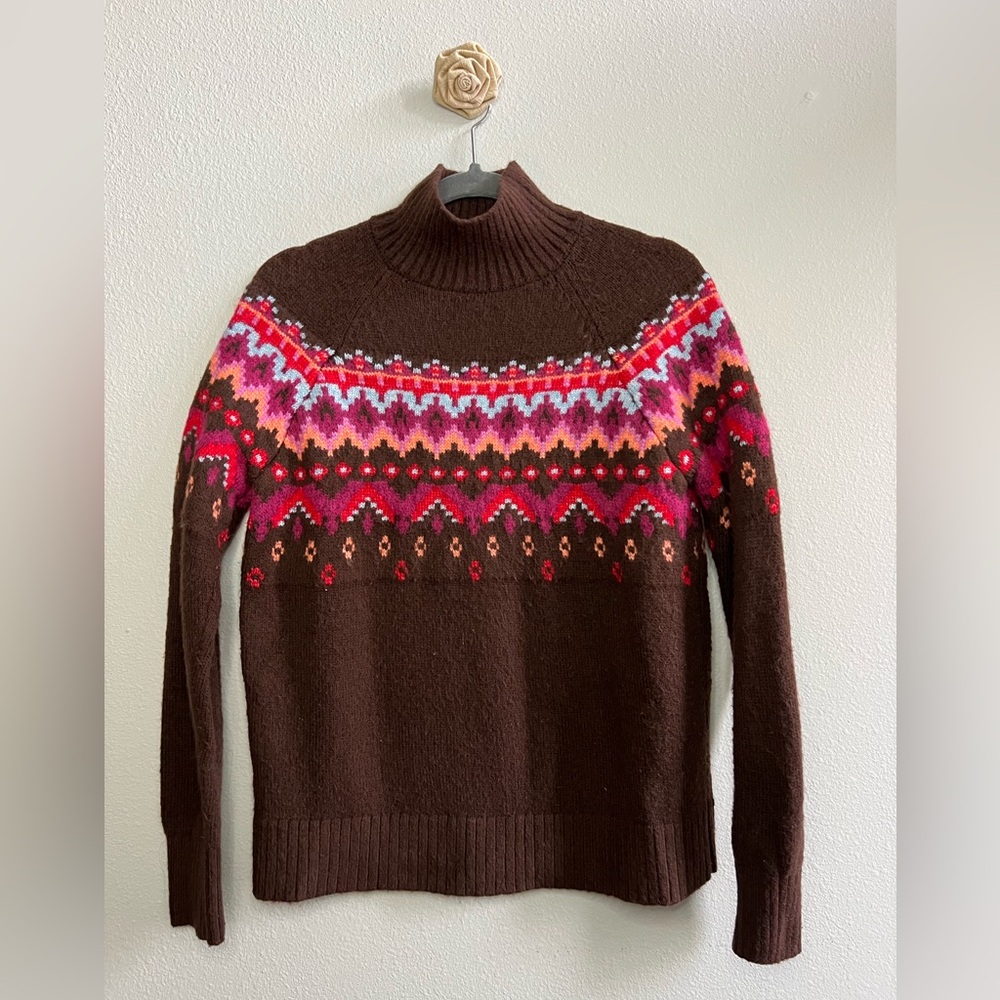 Loft Lou & Grey wool sweater in brown and shades of fall. Size small.